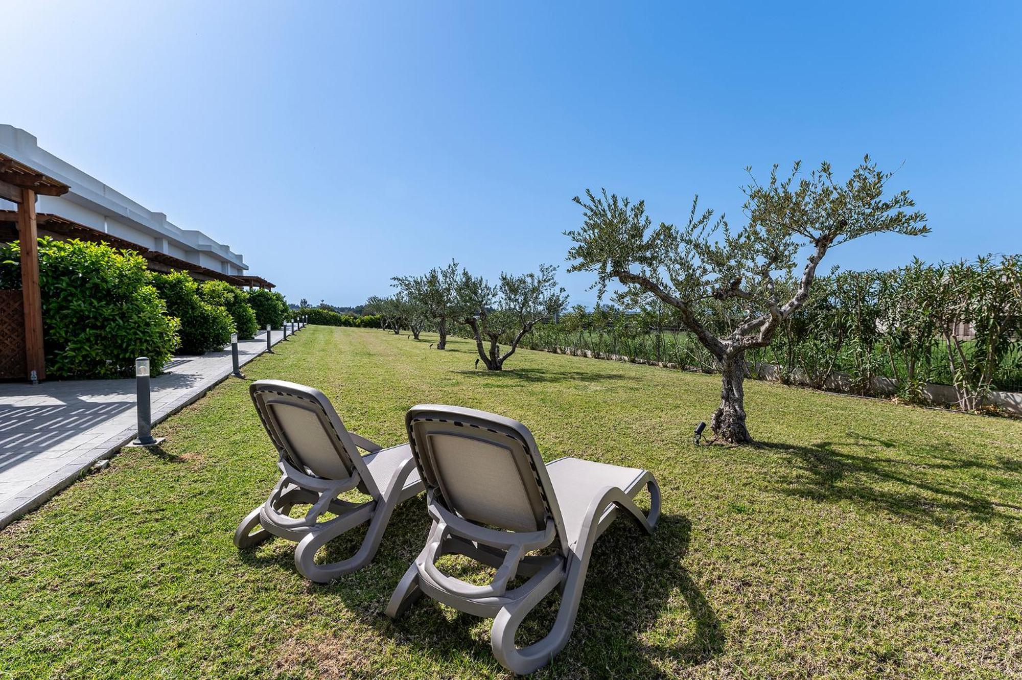 Olive Tree Garden Villa Linopotis Buitenkant foto